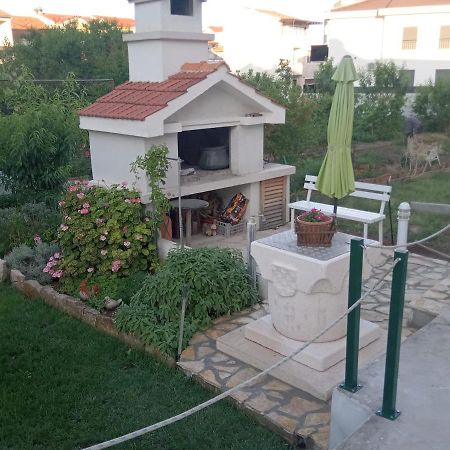 Apartments Janjac Vodice Buitenkant foto