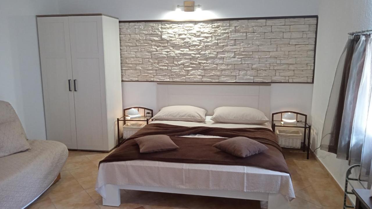Apartments Janjac Vodice Buitenkant foto