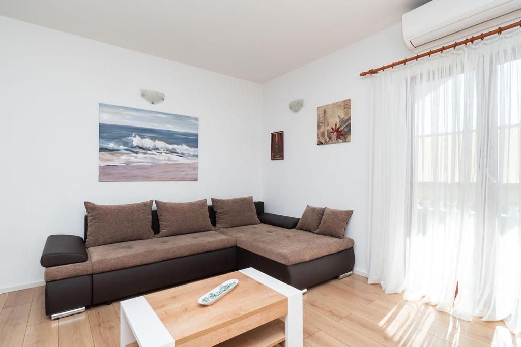 Apartments Janjac Vodice Buitenkant foto